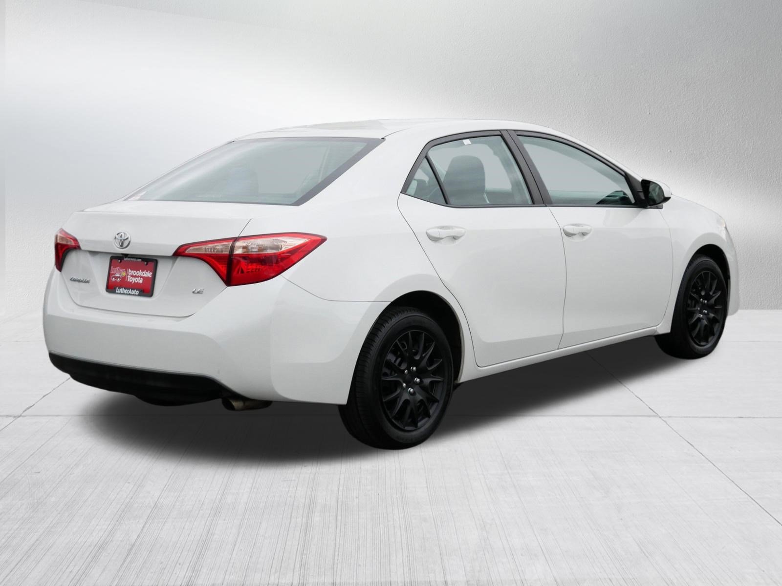 Used 2019 Toyota Corolla LE FWD image 7