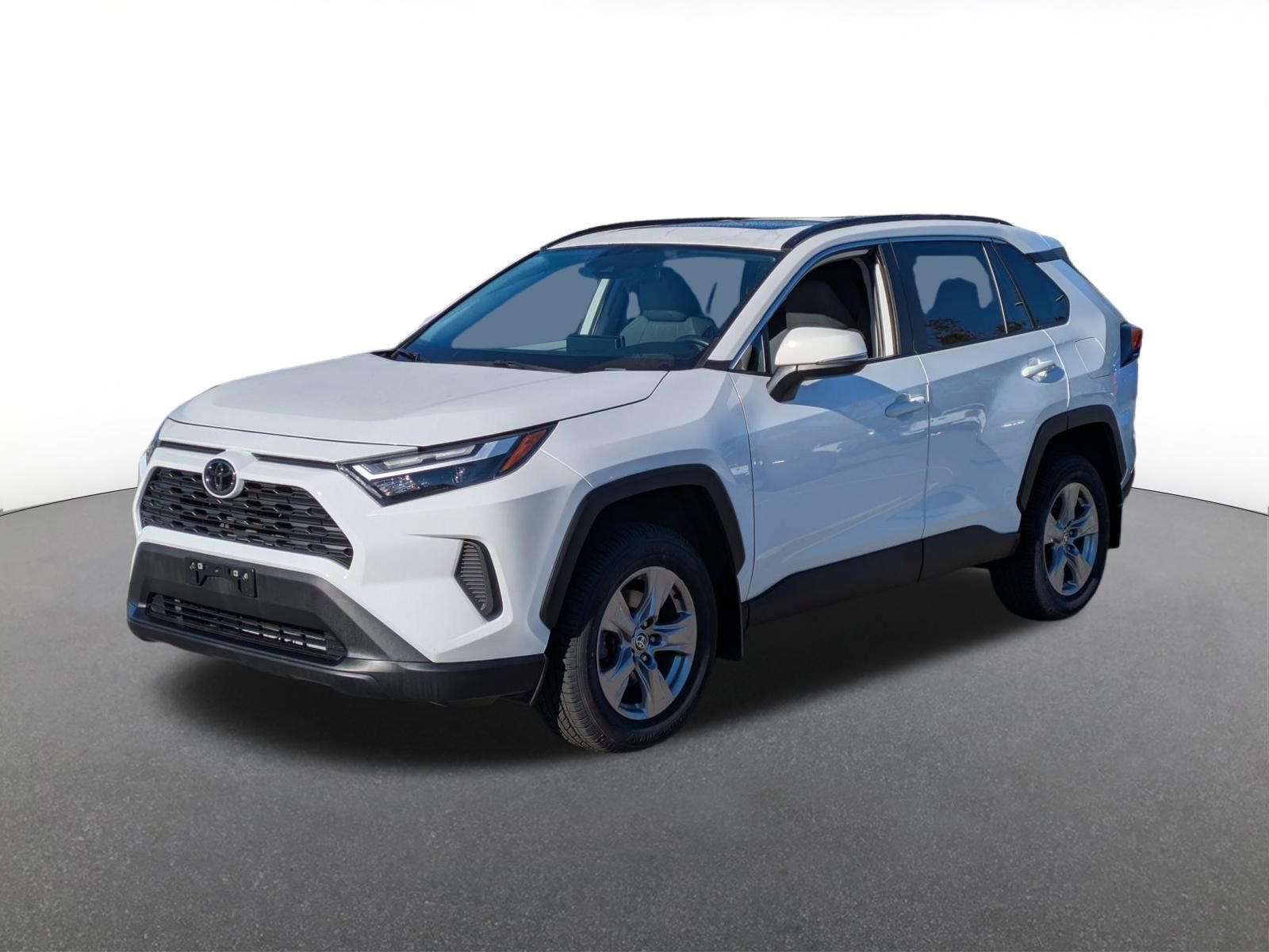 Certified 2022 Toyota RAV4 XLE image 5