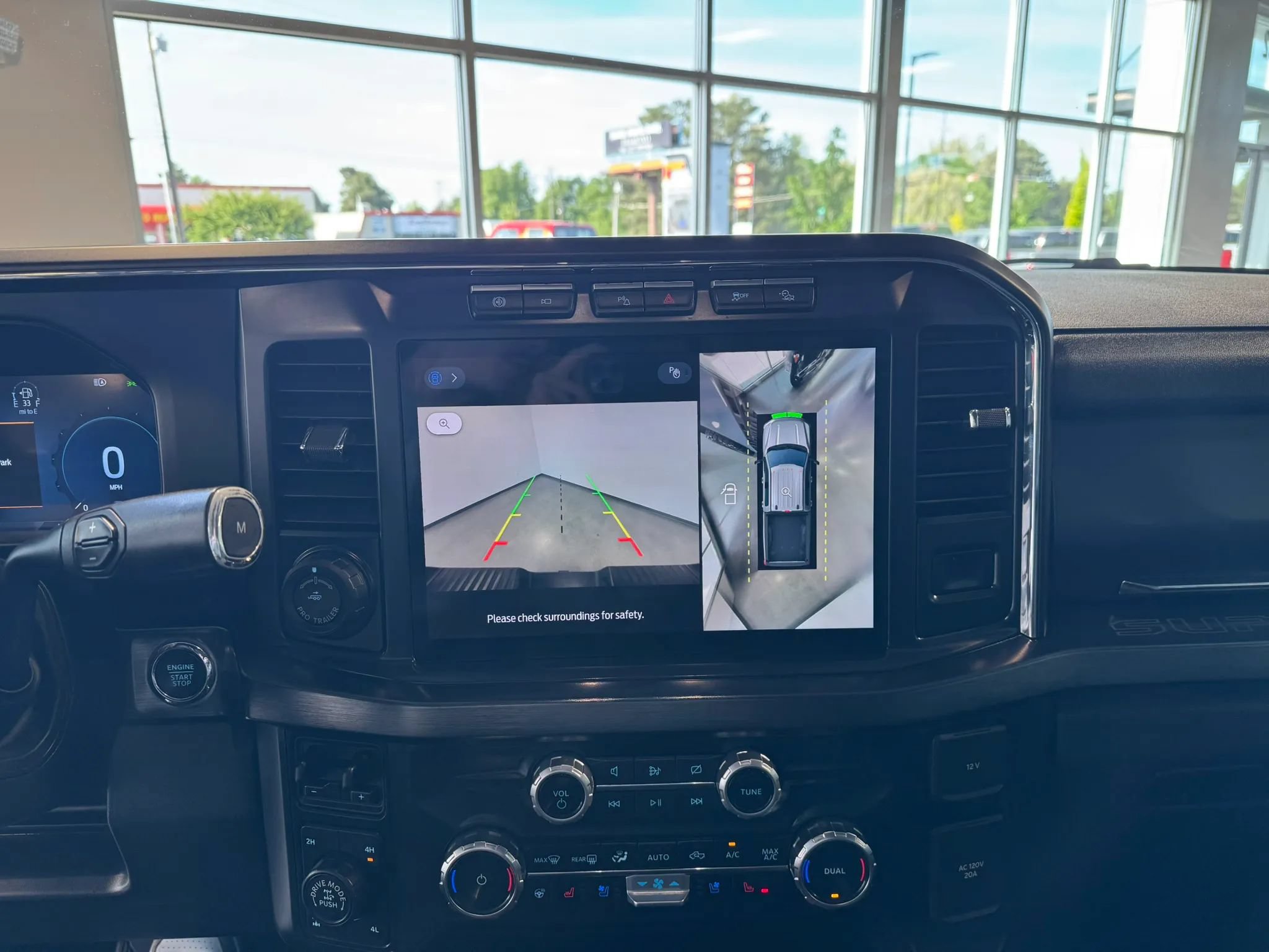 Used 2023 Ford F350 Lariat w/ Lariat Ultimate Package AWD/4WD image 20