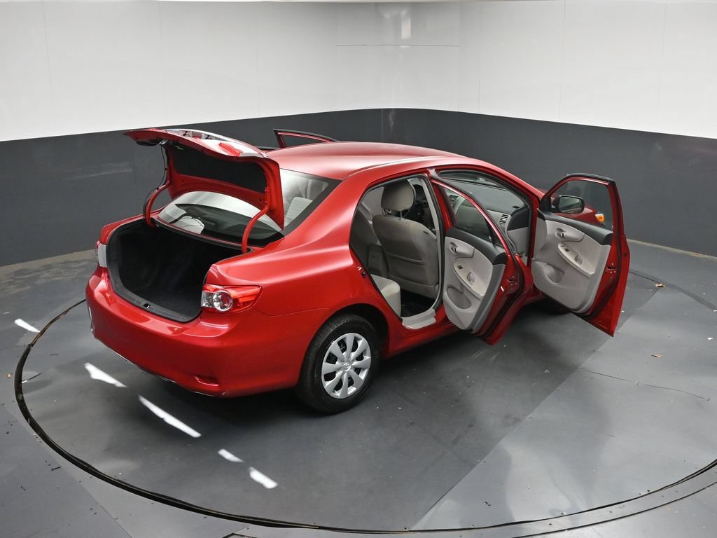 Used 2011 Toyota Corolla LE FWD image 38
