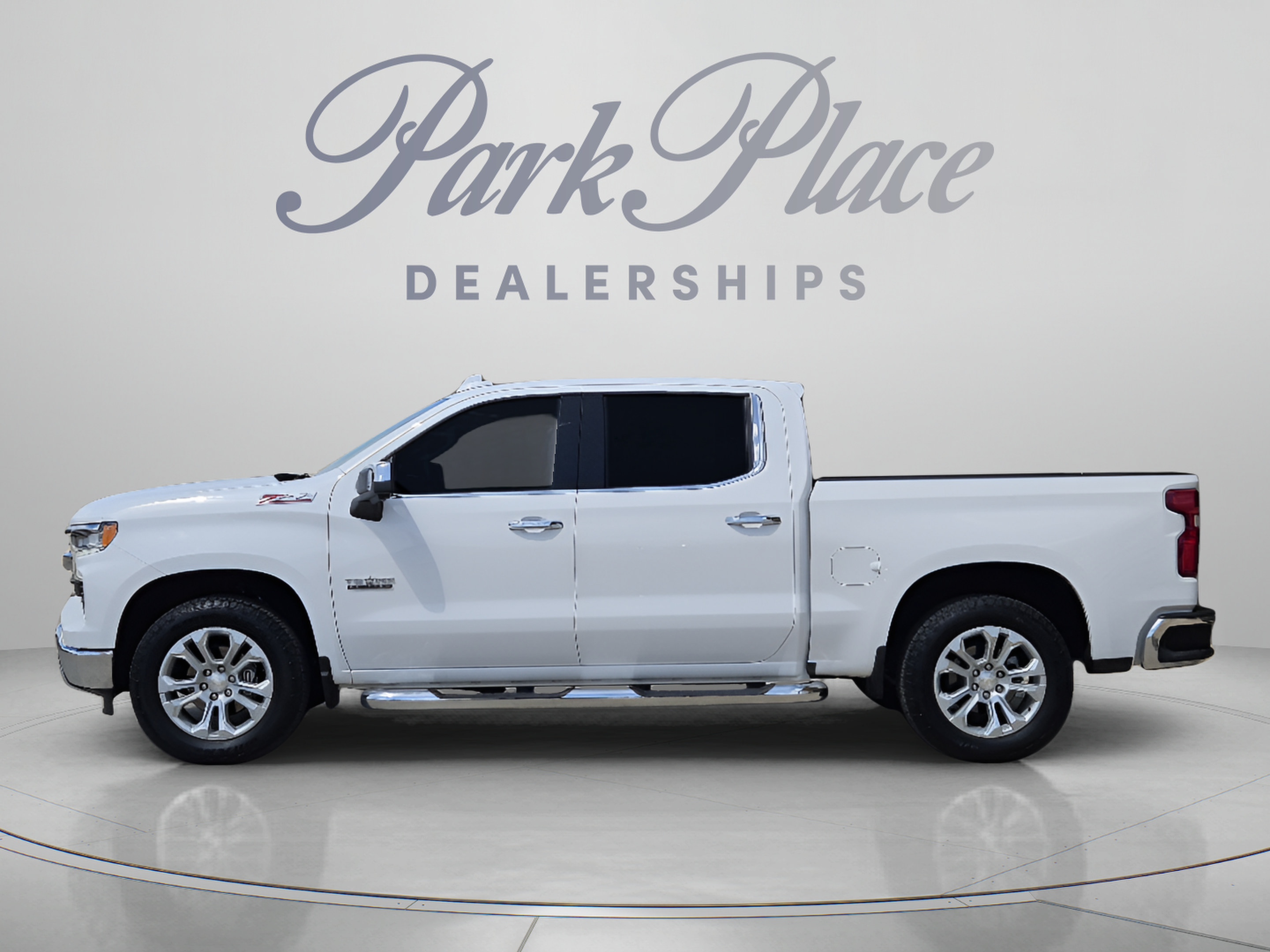 Used 2025 Chevrolet Silverado 1500 LTZ w/ LTZ Premium Texas Edition AWD/4WD image 2