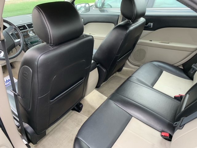 Used 2007 Mercury Milan Premier FWD image 7