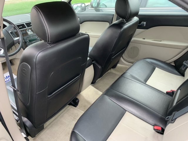 Used 2007 Mercury Milan Premier image 7