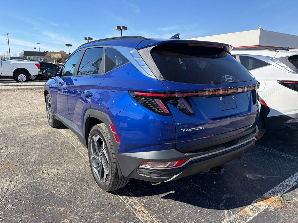 Used 2023 Hyundai Tucson SEL w/ Convenience Package AWD/4WD image 3