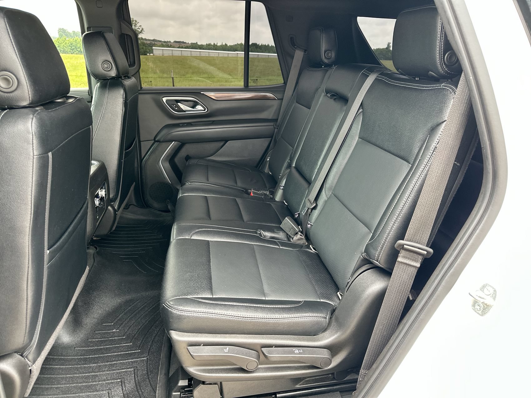 Used 2021 GMC Yukon SLE AWD/4WD image 22