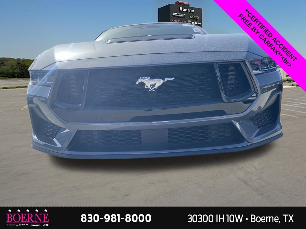 Used 2024 Ford Mustang GT RWD image 5