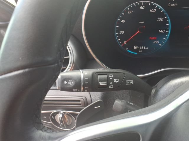 Used 2021 Mercedes-Benz GLC 300 w/ Premium Package image 22