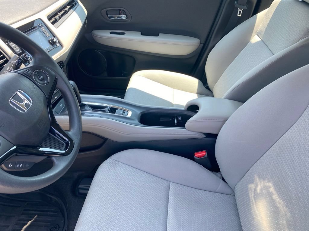 Used 2022 Honda HR-V LX image 13
