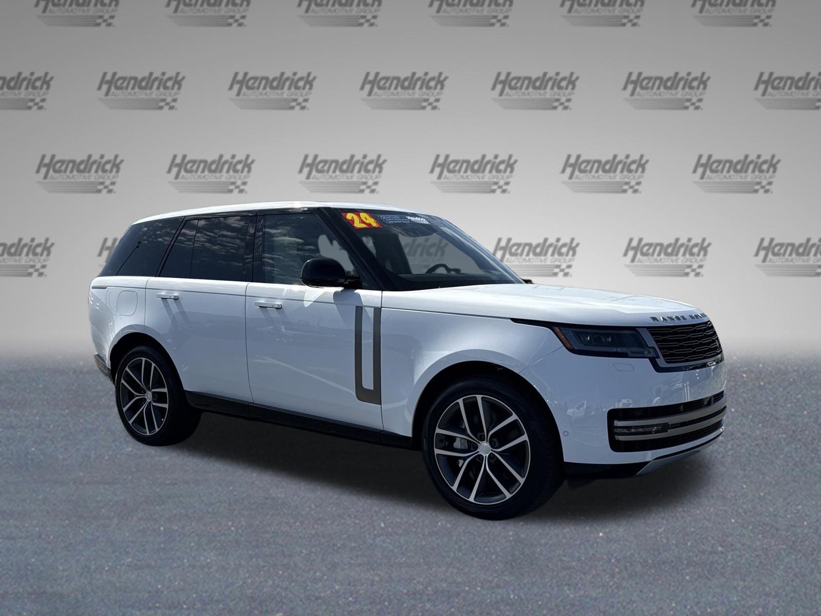 Used 2024 Land Rover Range Rover SE image 7