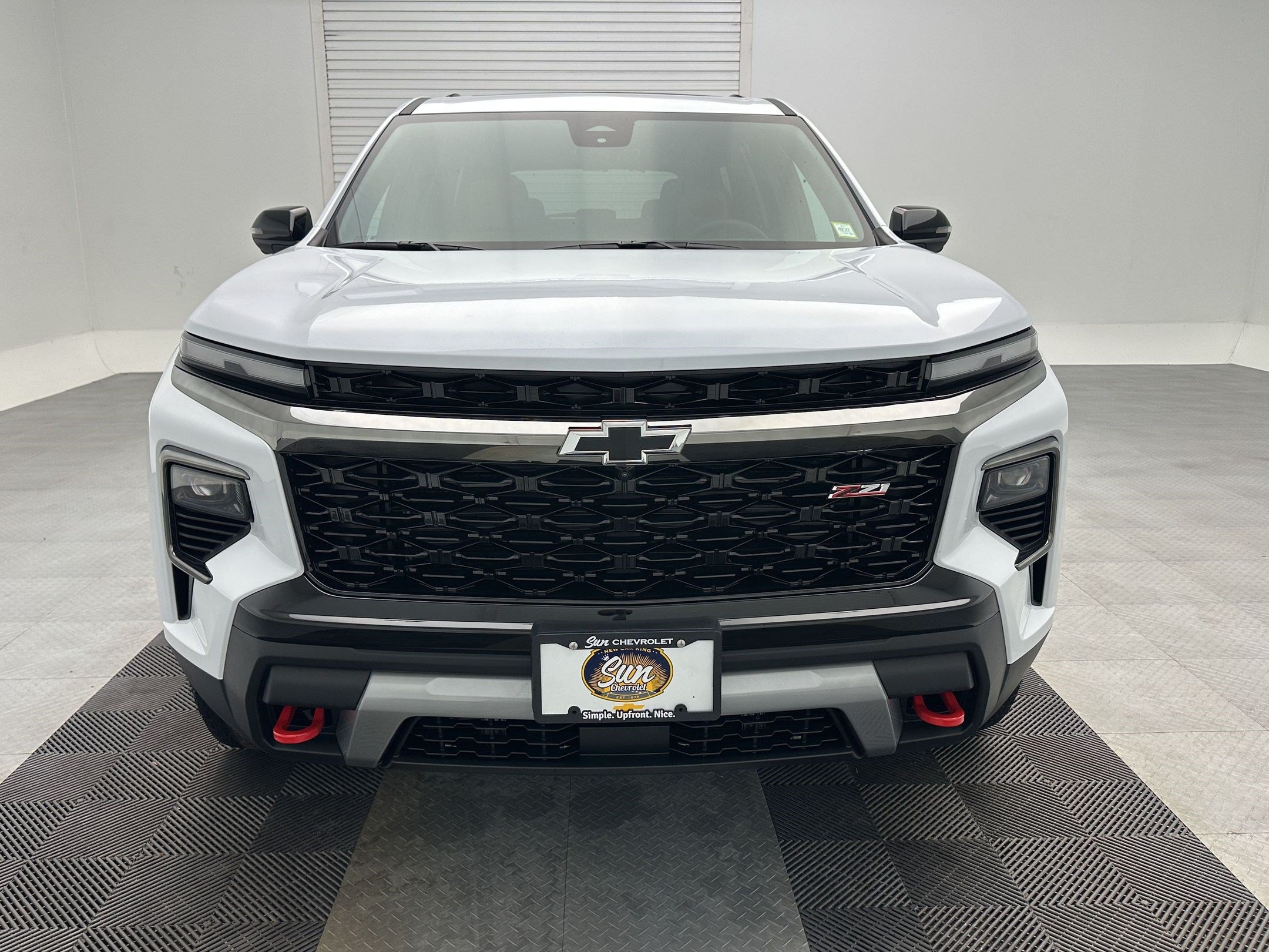 New 2027 Chevrolet Traverse Z71 w/ Driver Confidence Package AWD/4WD image 6