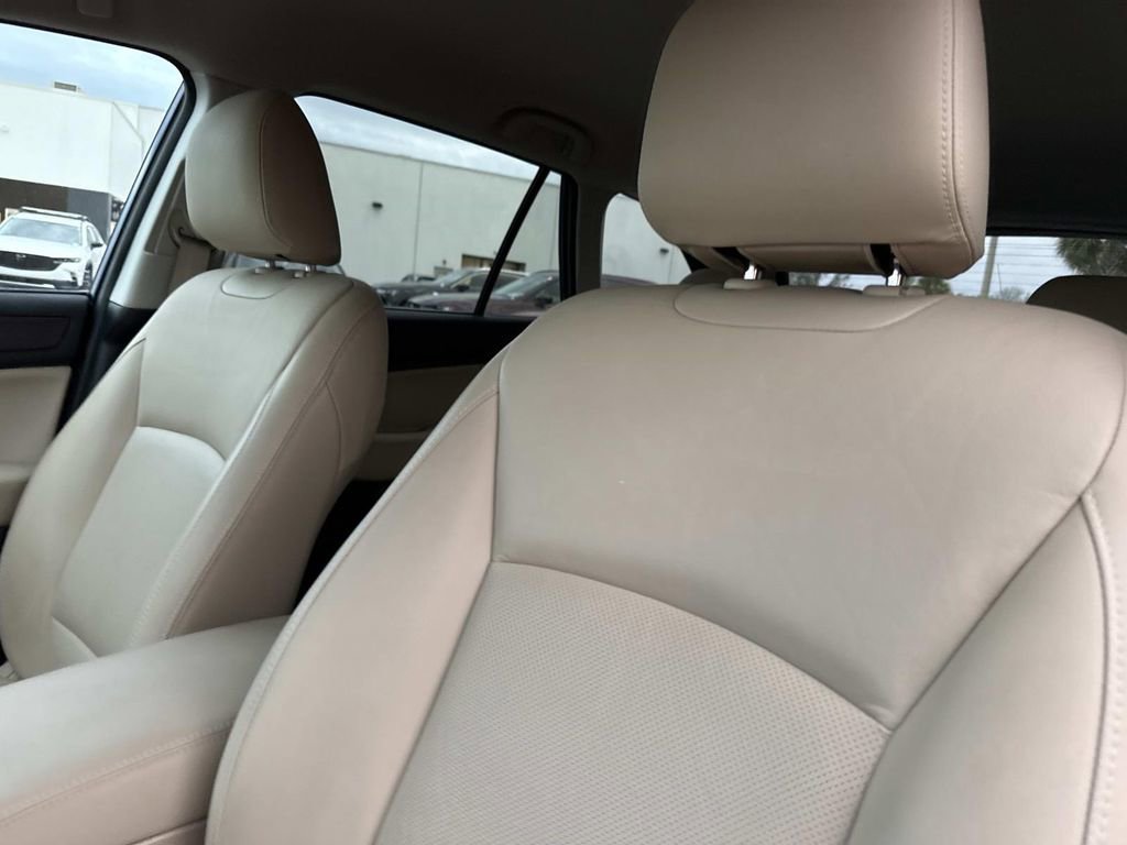 Used 2016 Subaru Outback 3.6R Limited image 26