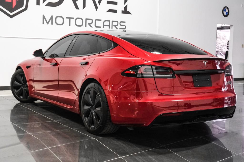 Used 2023 Tesla Model S Plaid image 14