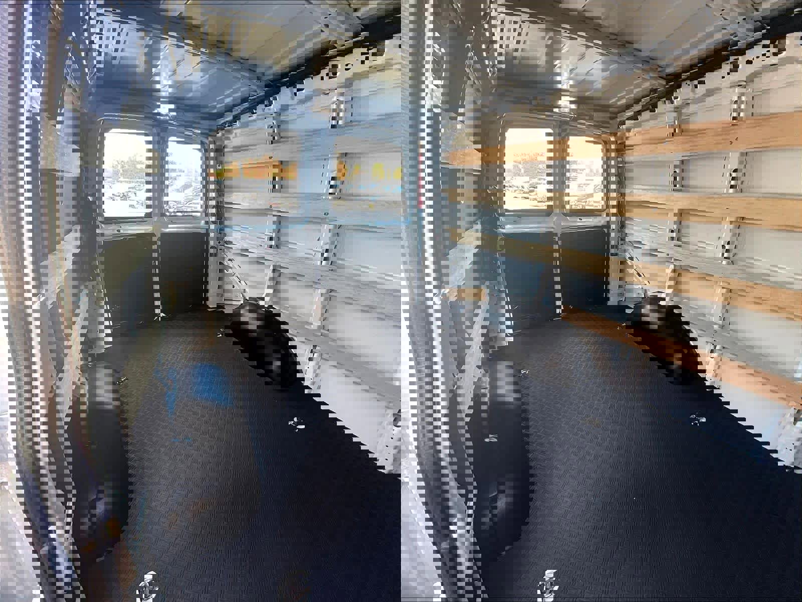 Used 2024 Chevrolet Express 2500 w/ Driver Convenience Package image 15