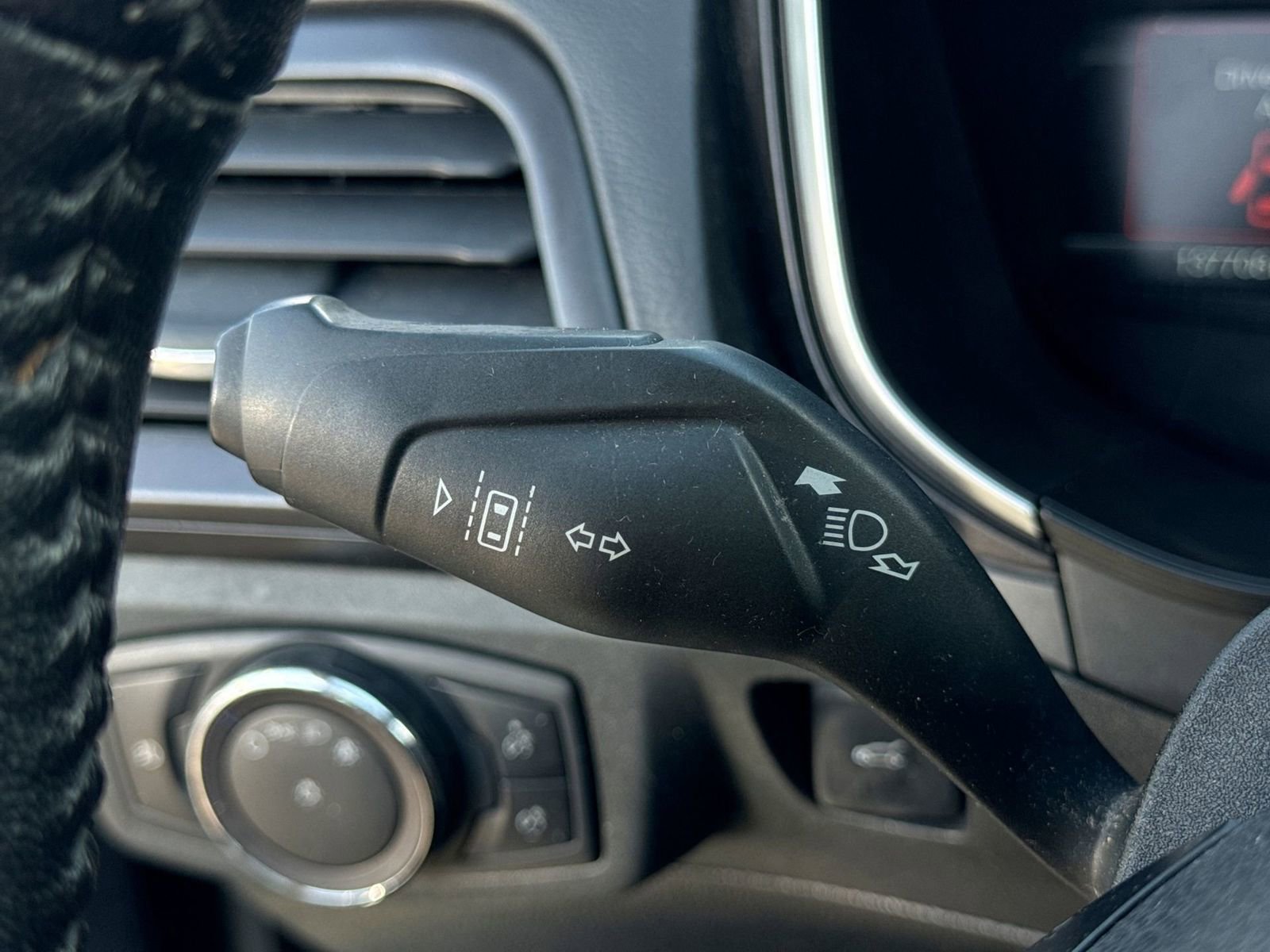 Used 2019 Ford Fusion Titanium image 28