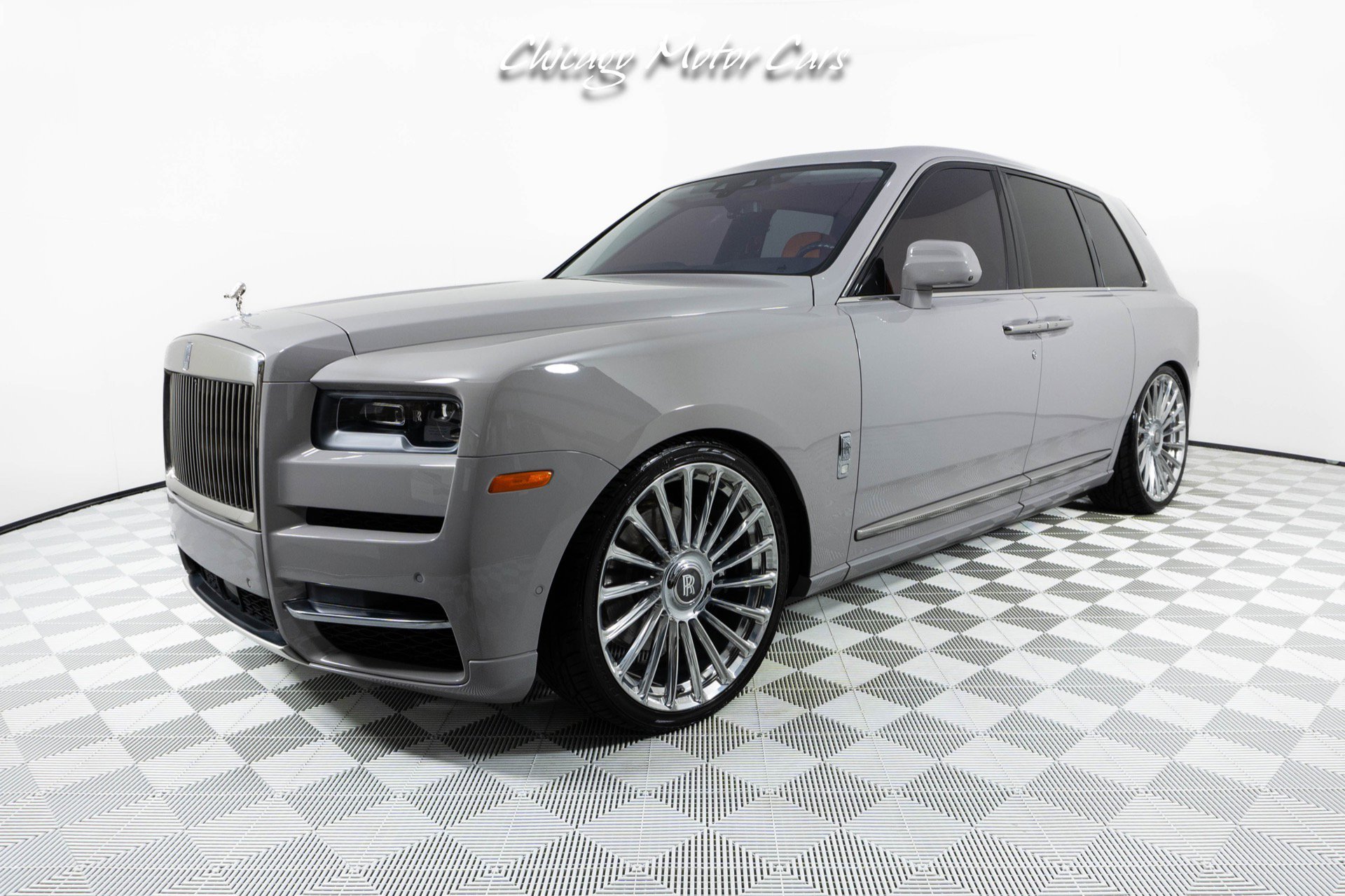 Used 2022 Rolls-Royce Cullinan w/ Cullinan Package