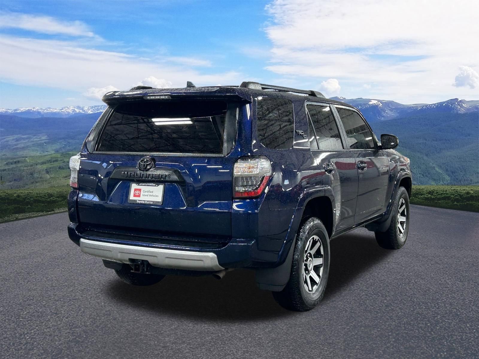 Used 2024 Toyota 4Runner TRD Off-Road Premium w/ Moonroof Package AWD/4WD image 5