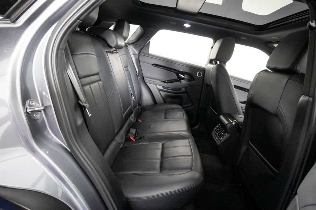 Used 2024 Land Rover Range Rover Evoque S AWD/4WD image 13