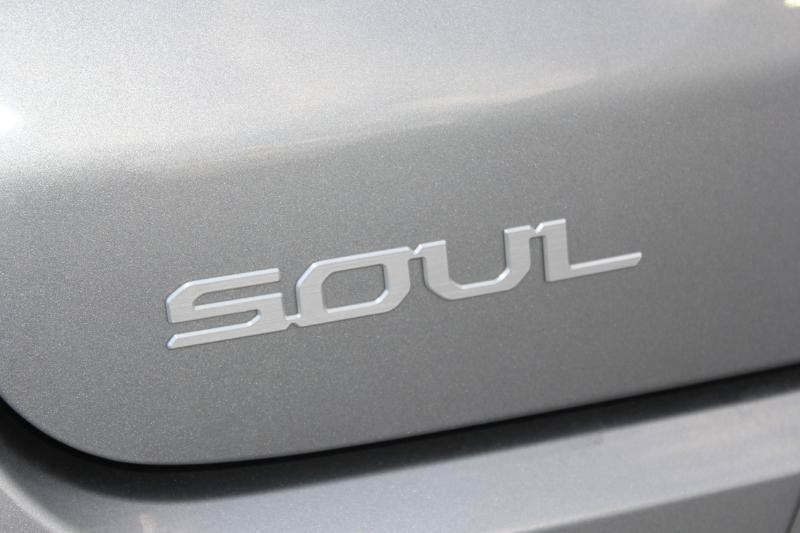 Used 2023 Kia Soul EX FWD image 19