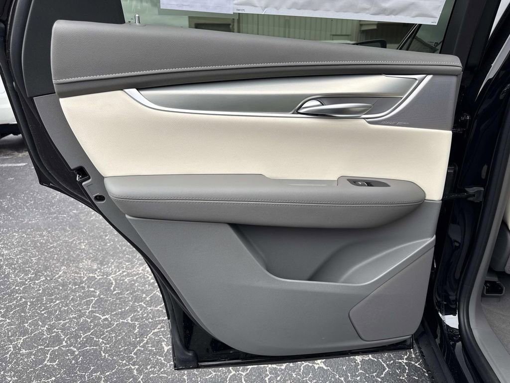 New 2026 Cadillac XT5 Premium Luxury w/ Driver Assist Package image 13