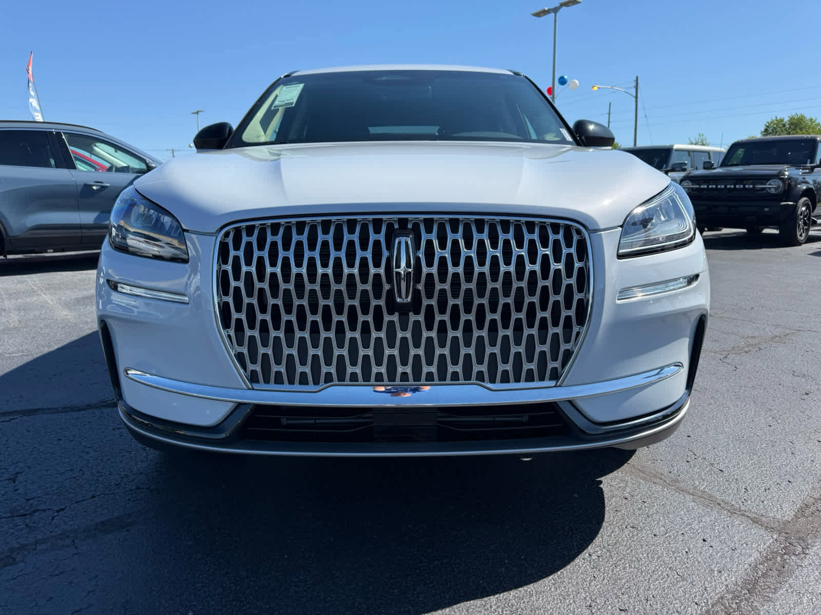 Used 2025 Lincoln Corsair AWD image 20