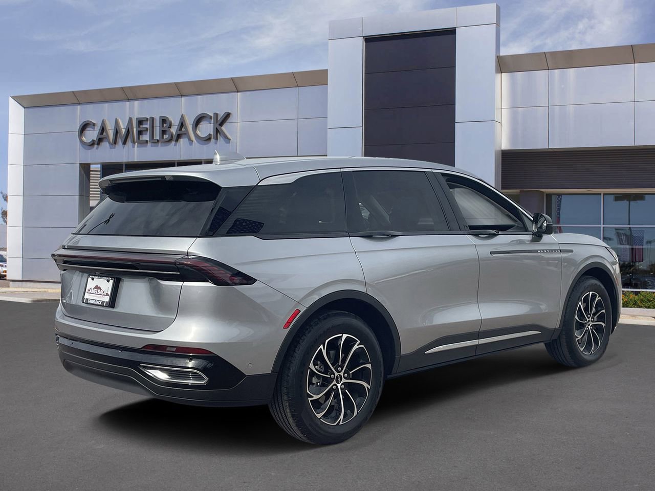 Certified 2024 Lincoln Nautilus Premier image 6