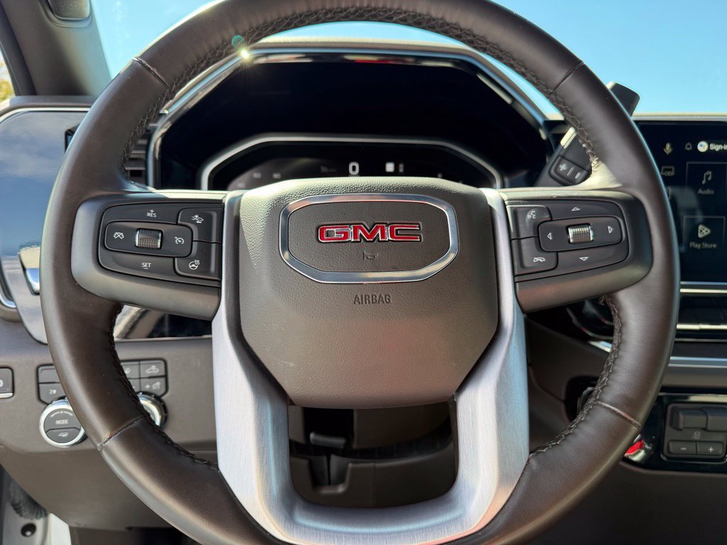 Used 2026 GMC Sierra 1500 SLT AWD/4WD image 49