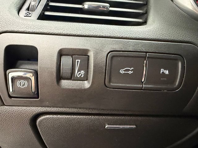 Certified 2019 Chevrolet Impala Premier FWD image 17