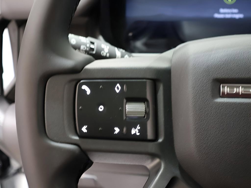 New 2025 Land Rover Defender 110 S image 25