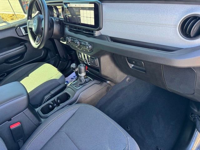 Certified 2025 Jeep Wrangler Sport image 23