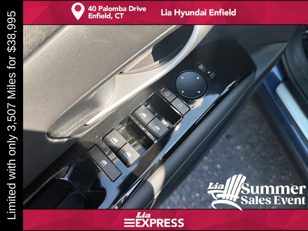 Used 2026 Hyundai Tucson Limited AWD/4WD image 12