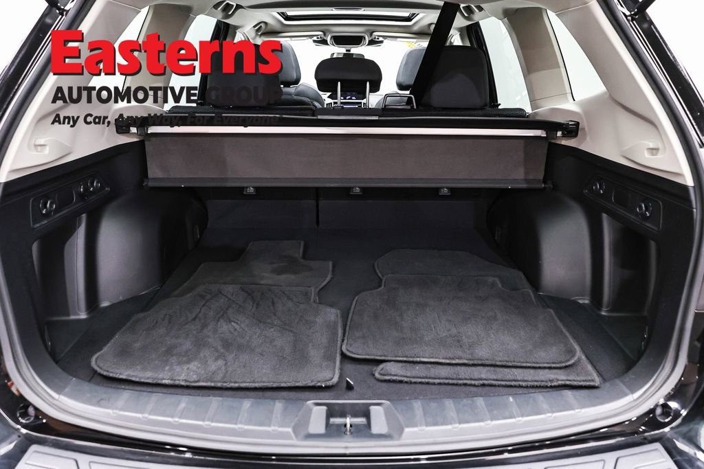 Used 2022 Subaru Forester Premium image 9