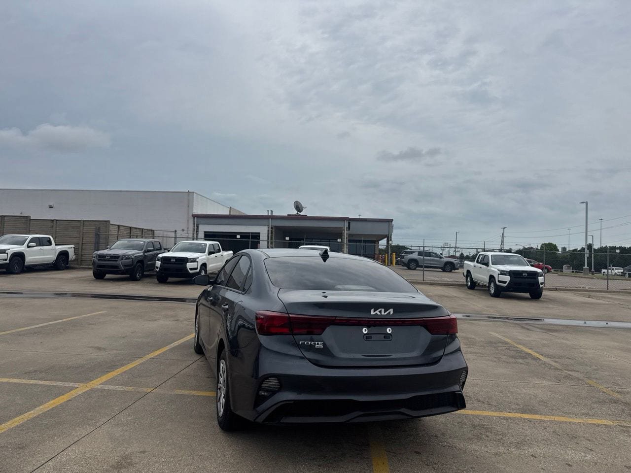 Used 2024 Kia Forte LX FWD image 17