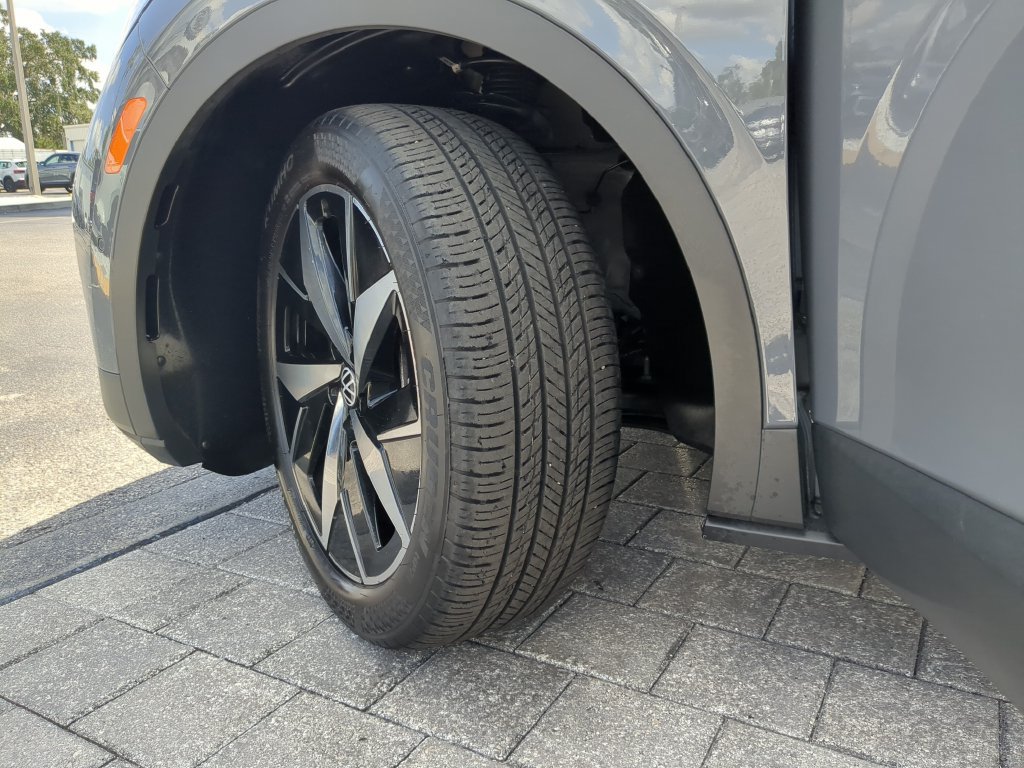 Certified 2023 Volkswagen ID.4 S RWD image 36