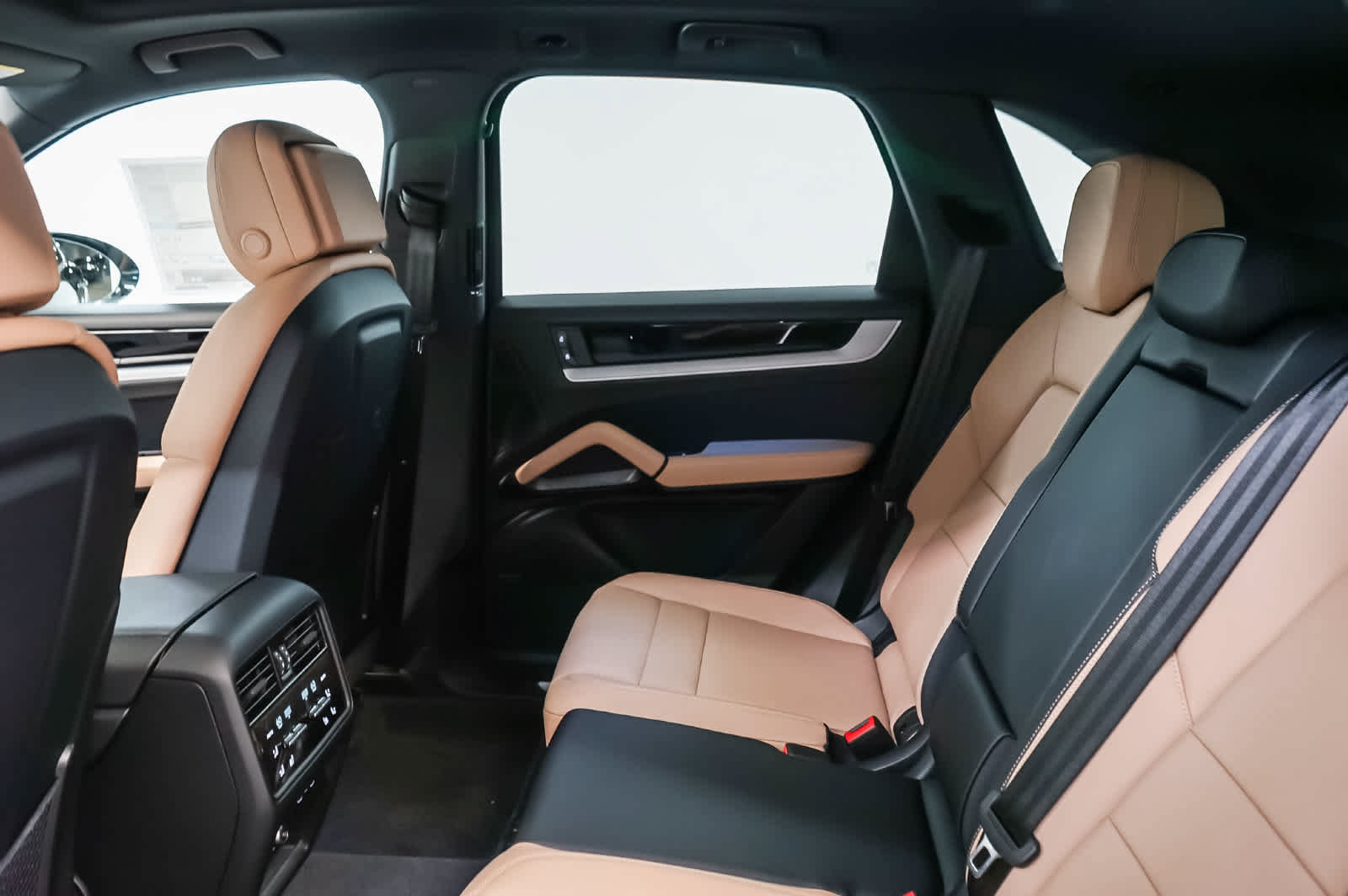 New 2026 Porsche Cayenne S AWD/4WD image 23
