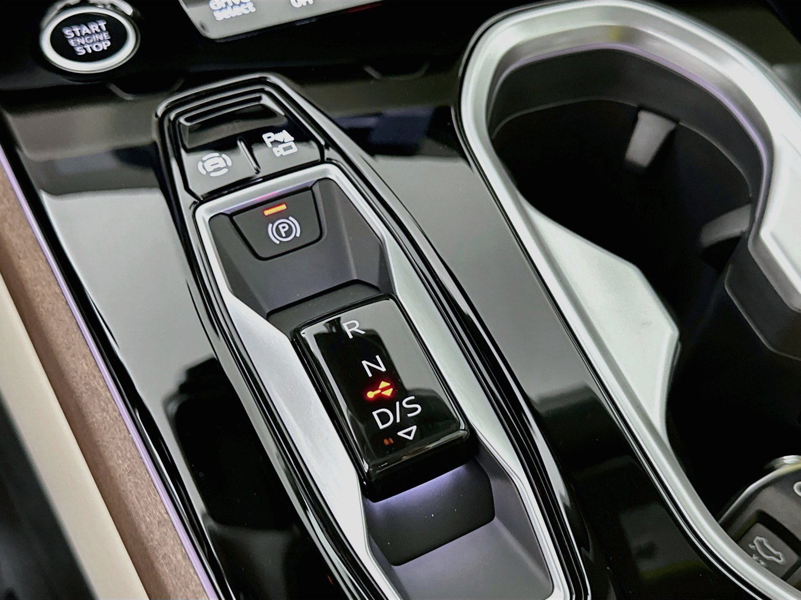 New 2026 Audi A6 Premium Plus AWD/4WD image 28