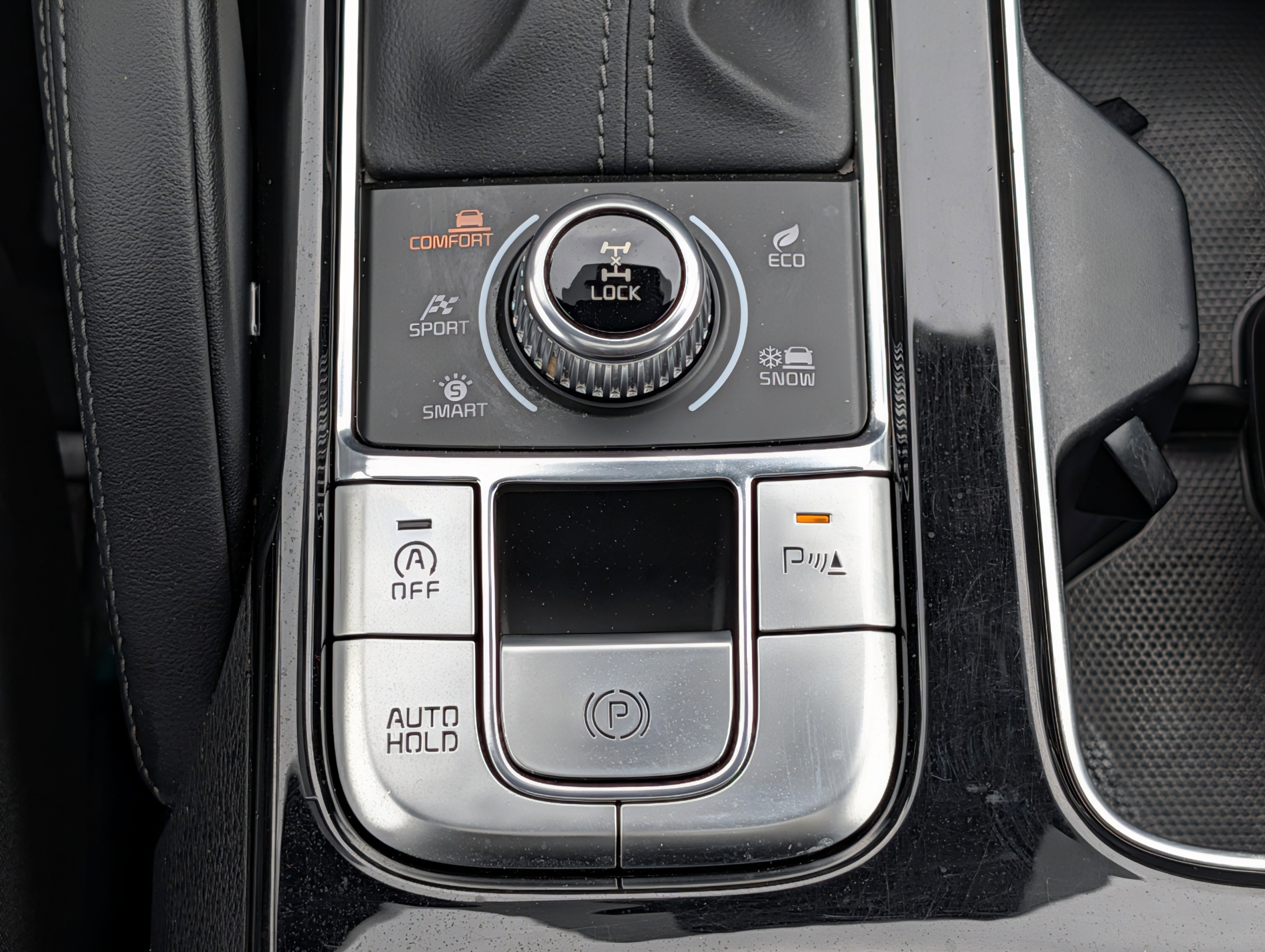 Used 2023 Kia Telluride EX X-Line AWD/4WD image 29