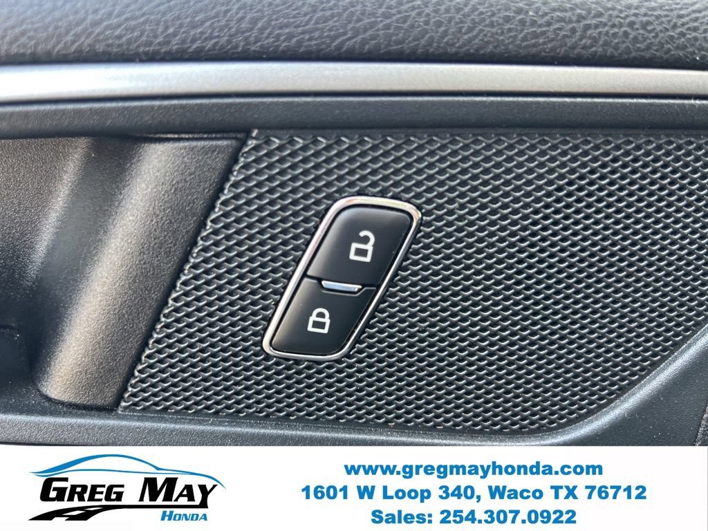 Used 2021 Ford Edge SE FWD image 23