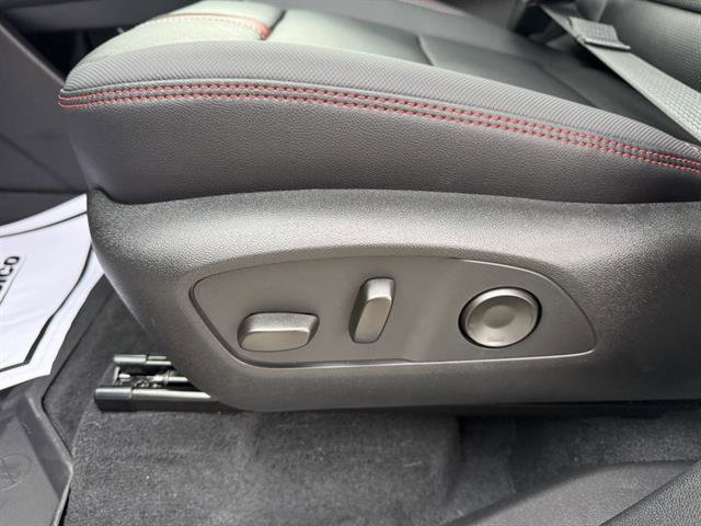 New 2026 Chevrolet Traverse RS w/ LPO, Floor Liner Package image 35