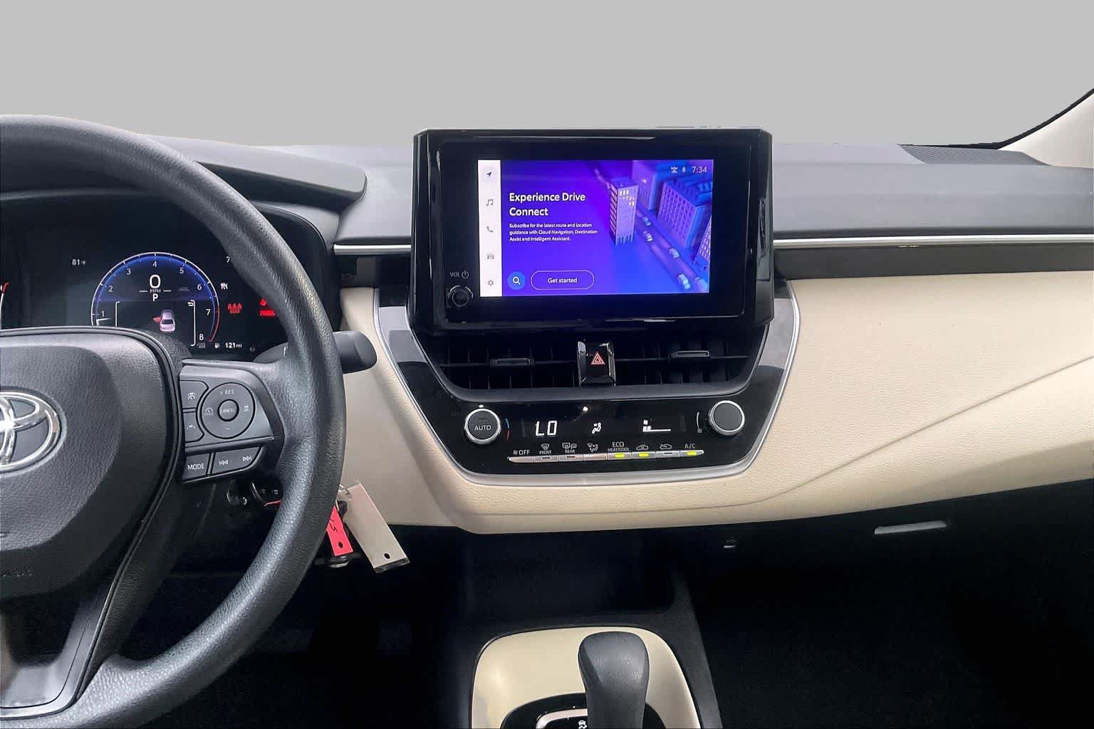 Used 2026 Toyota Corolla LE FWD image 7