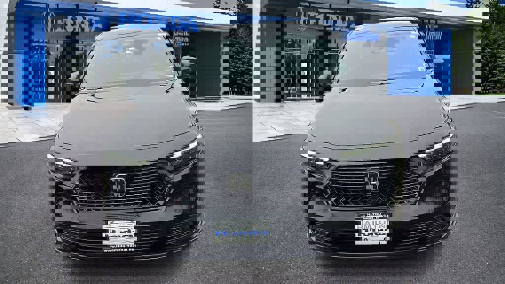 Certified 2023 Honda Accord Sport image 3