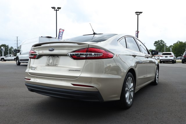 Used 2019 Ford Fusion Energi Titanium FWD image 6