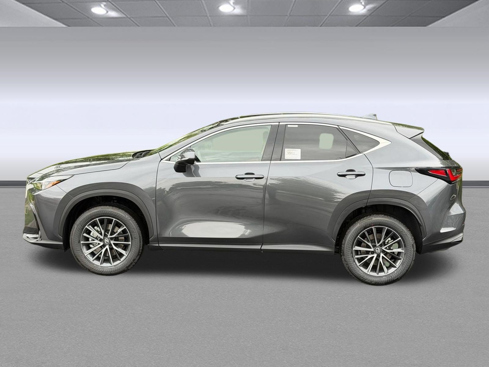 New 2026 Lexus NX 350 AWD image 2