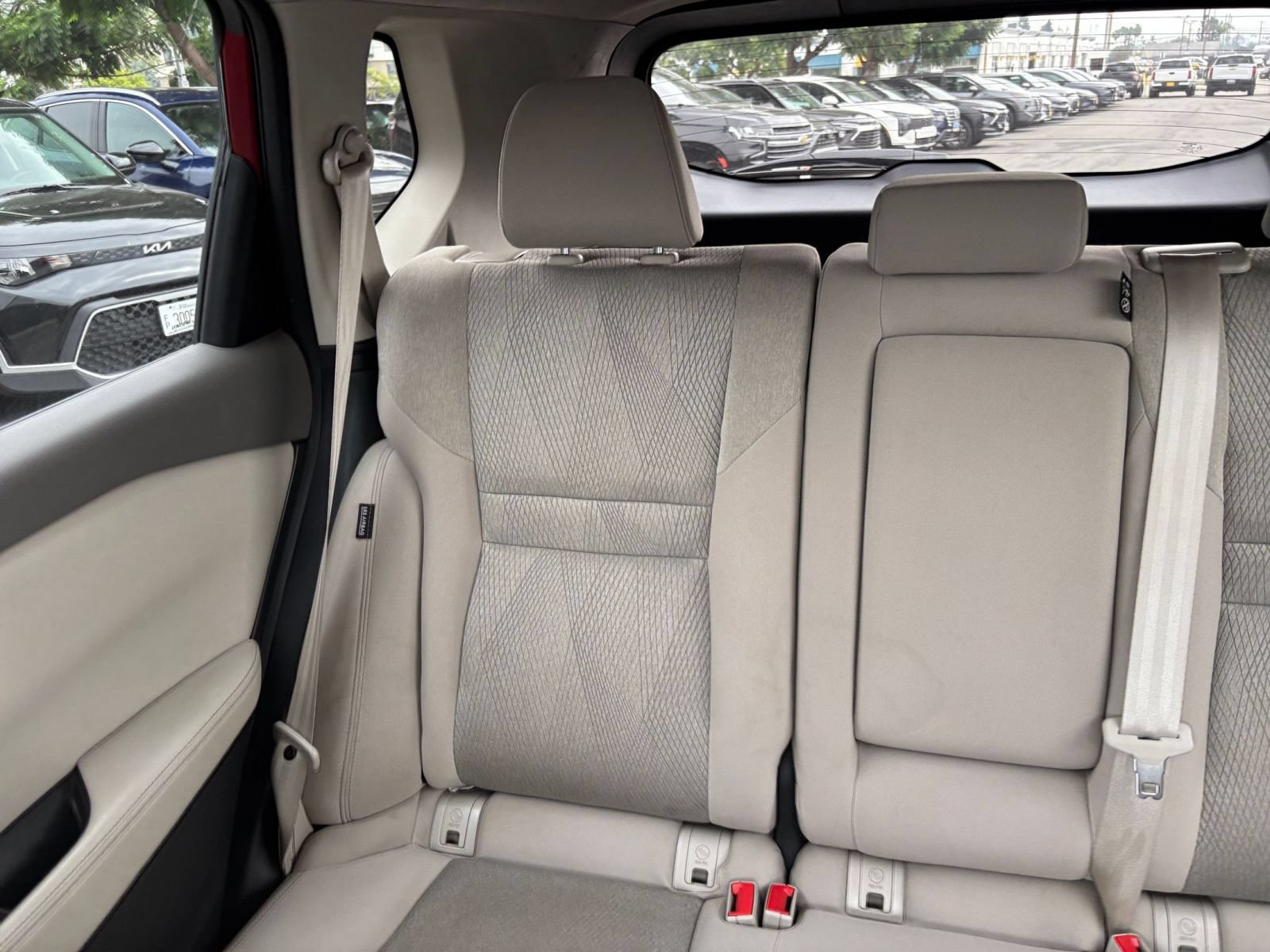Used 2025 Nissan Rogue SV AWD/4WD image 40