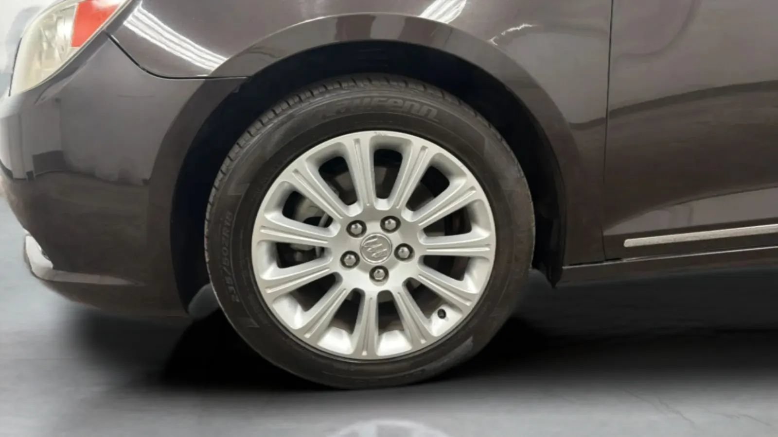 Used 2013 Buick LaCrosse Leather FWD image 26