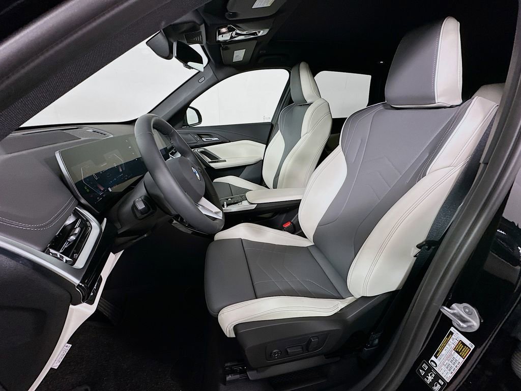 New 2026 BMW X1 xDrive28i w/ Technology Package image 16