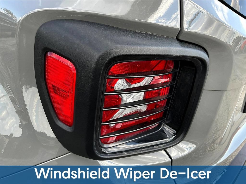 Used 2019 Jeep Renegade Altitude w/ Quick Order Package 2XM FWD image 25