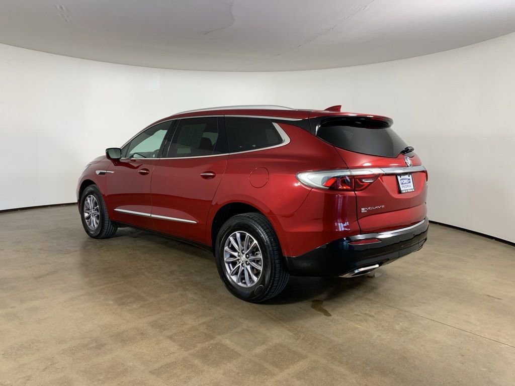 Used 2024 Buick Enclave Premium image 17