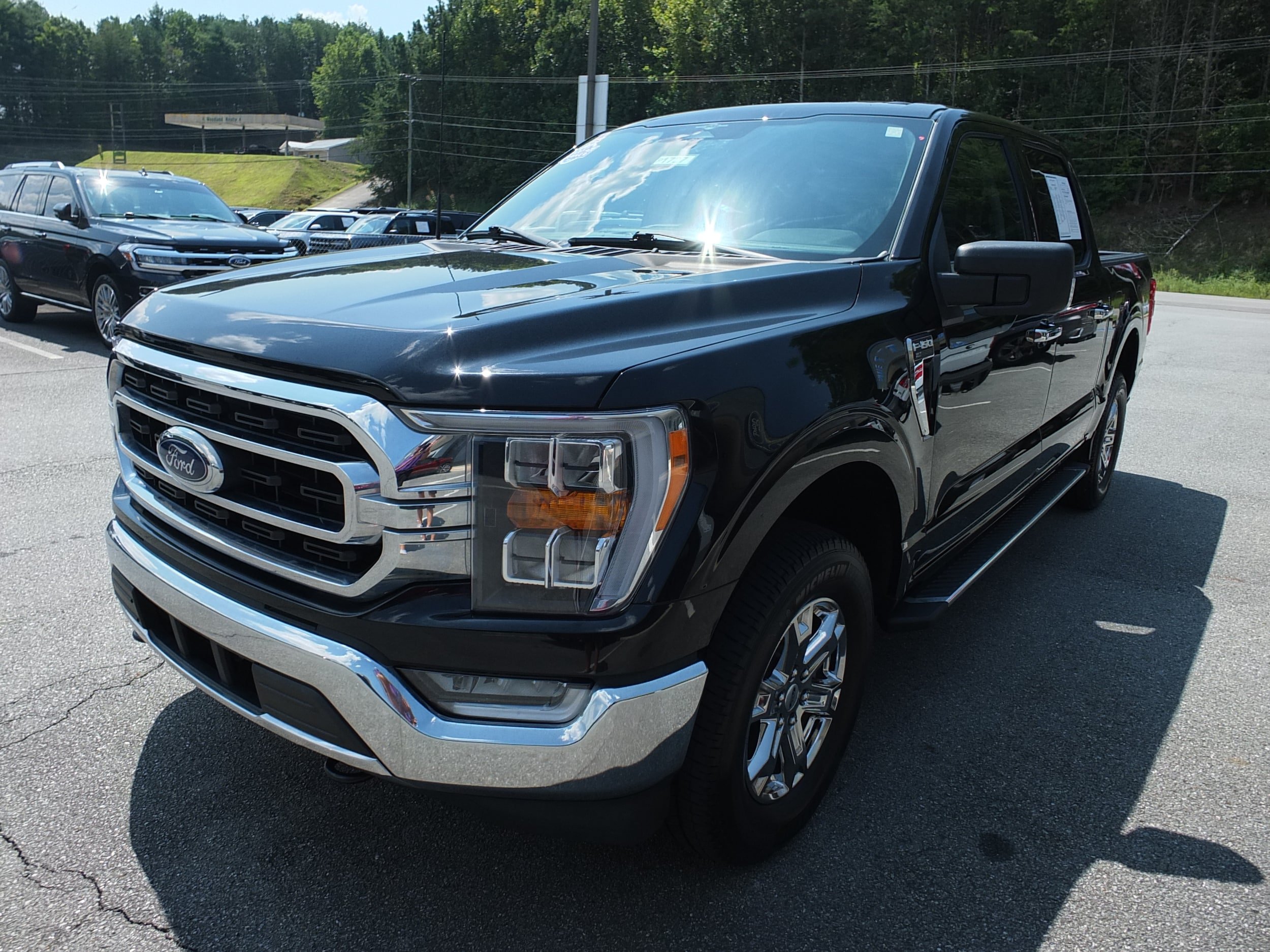 Used 2023 Ford F150 XLT w/ Equipment Group 302A High AWD/4WD image 7
