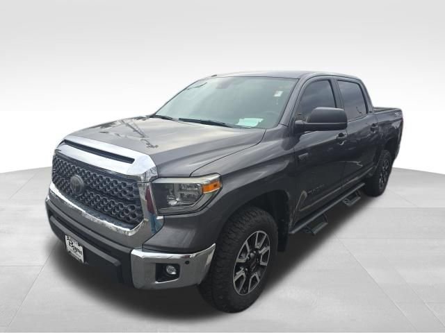 Used 2018 Toyota Tundra SR5 w/ TRD Off Road Package image 10