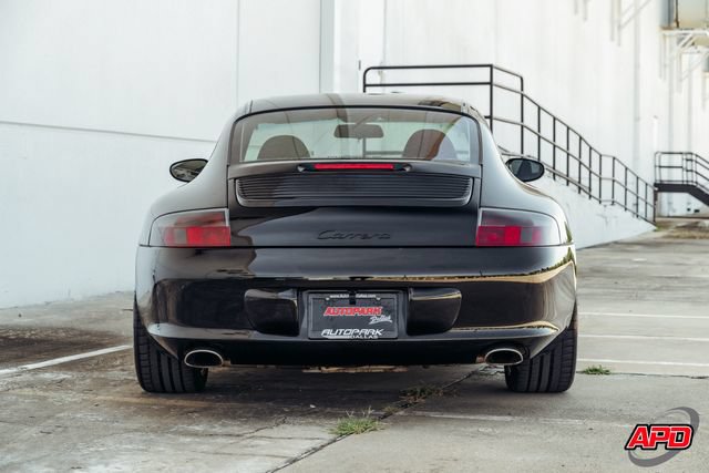 Used 2004 Porsche 911 Carrera RWD image 18